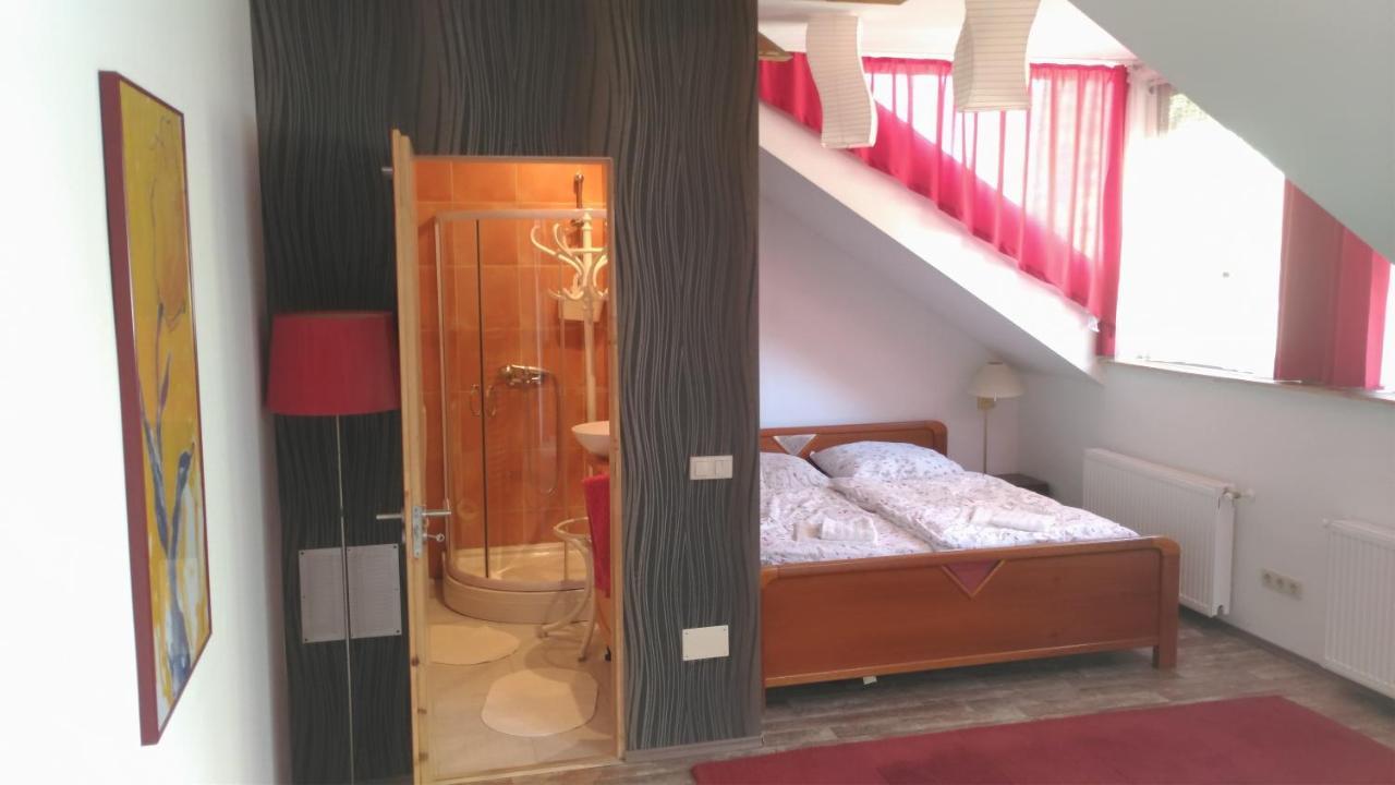 Patak28 Apartmanok Sopron Ngoại thất bức ảnh